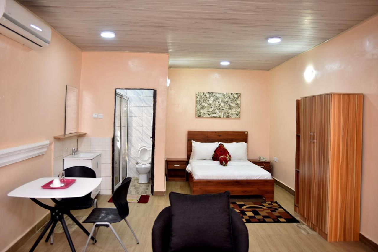 Koraf Hotels Abuja Bagian luar foto