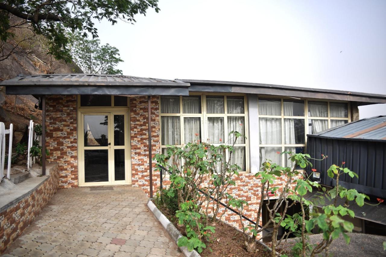 Koraf Hotels Abuja Bagian luar foto