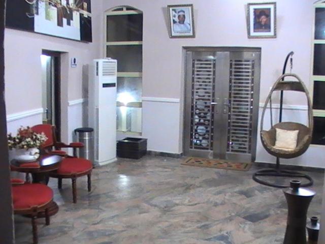 Koraf Hotels Abuja Bagian luar foto