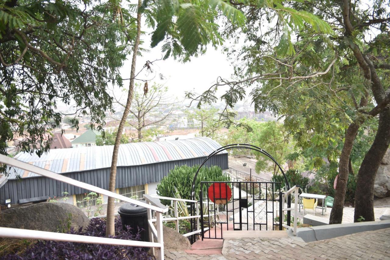 Koraf Hotels Abuja Bagian luar foto