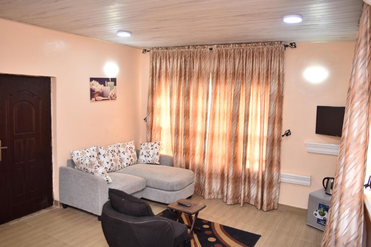 Koraf Hotels Abuja Bagian luar foto