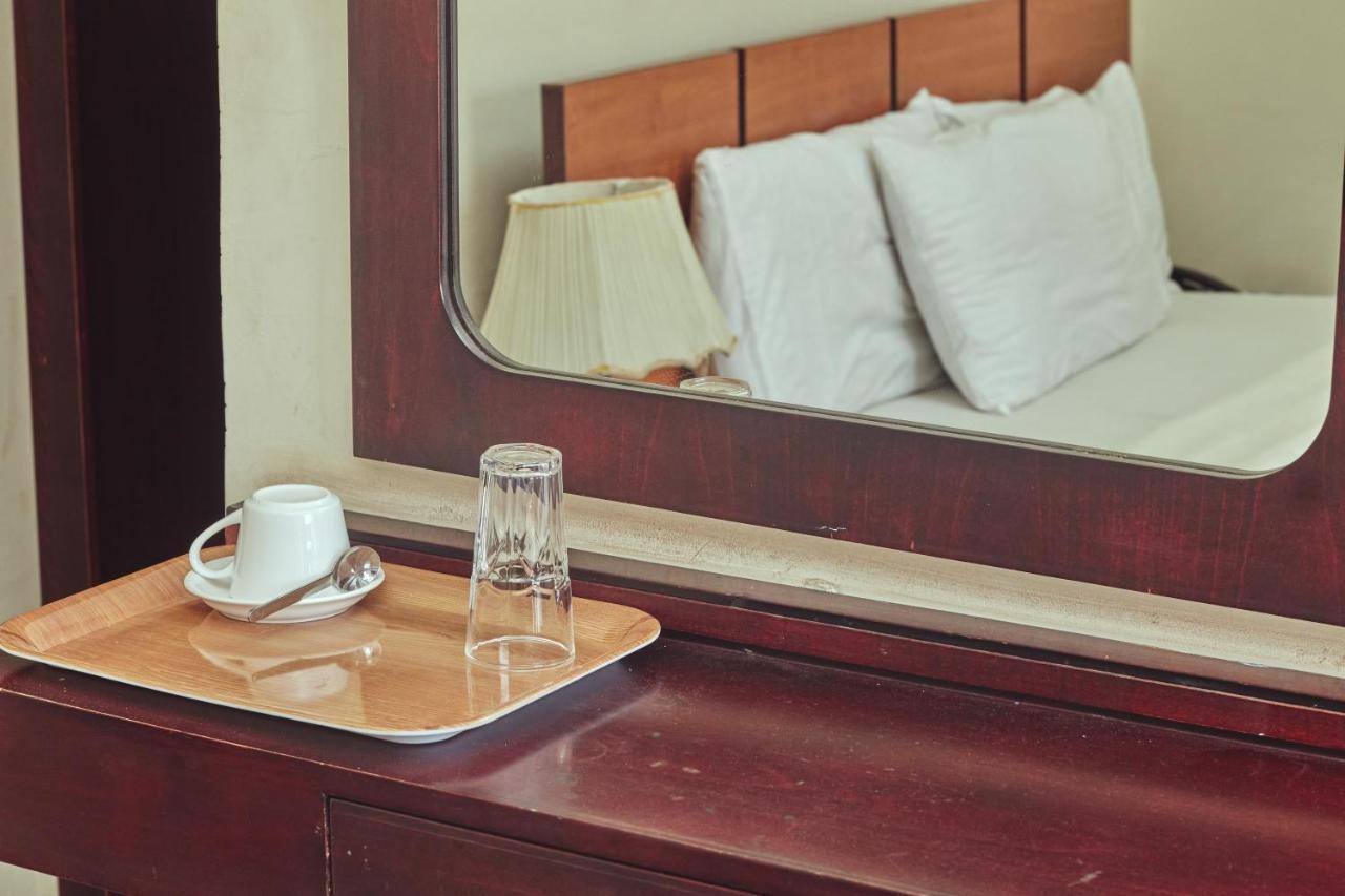 Koraf Hotels Abuja Bagian luar foto