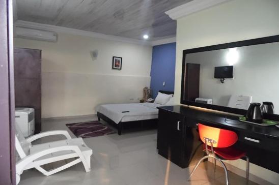 Koraf Hotels Abuja Bagian luar foto